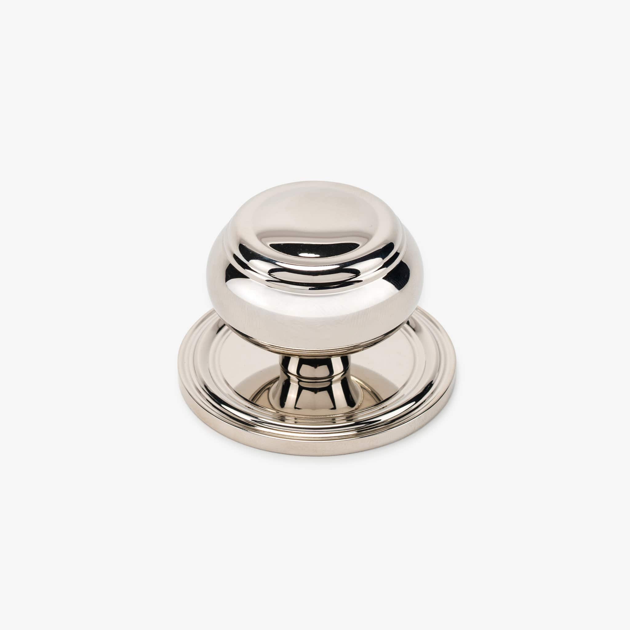 Roanoke 1.25" Knob w/ Roanoke 1.60" Backplate
