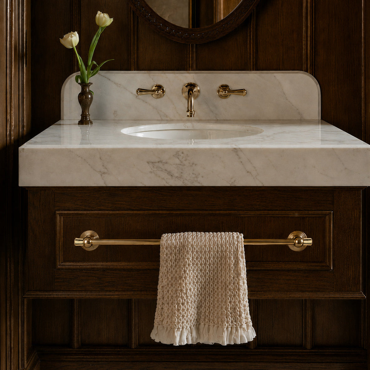 Laurel 24" Brass Towel Bar - Polished Brass