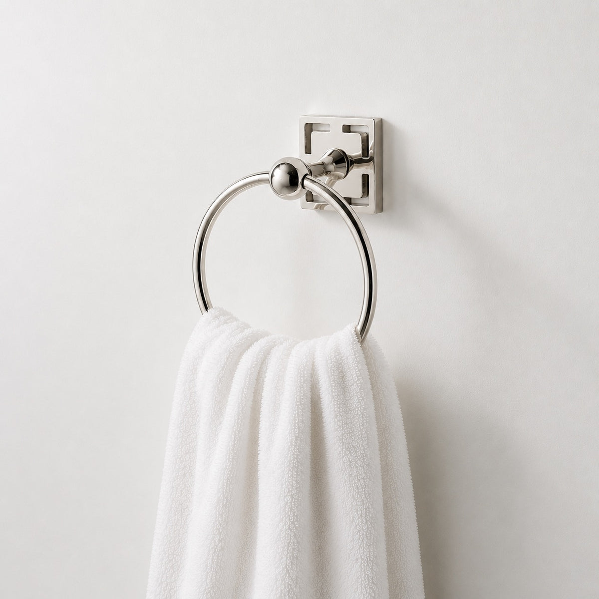 Benson 7" Brass Towel Ring - Polished Nickel