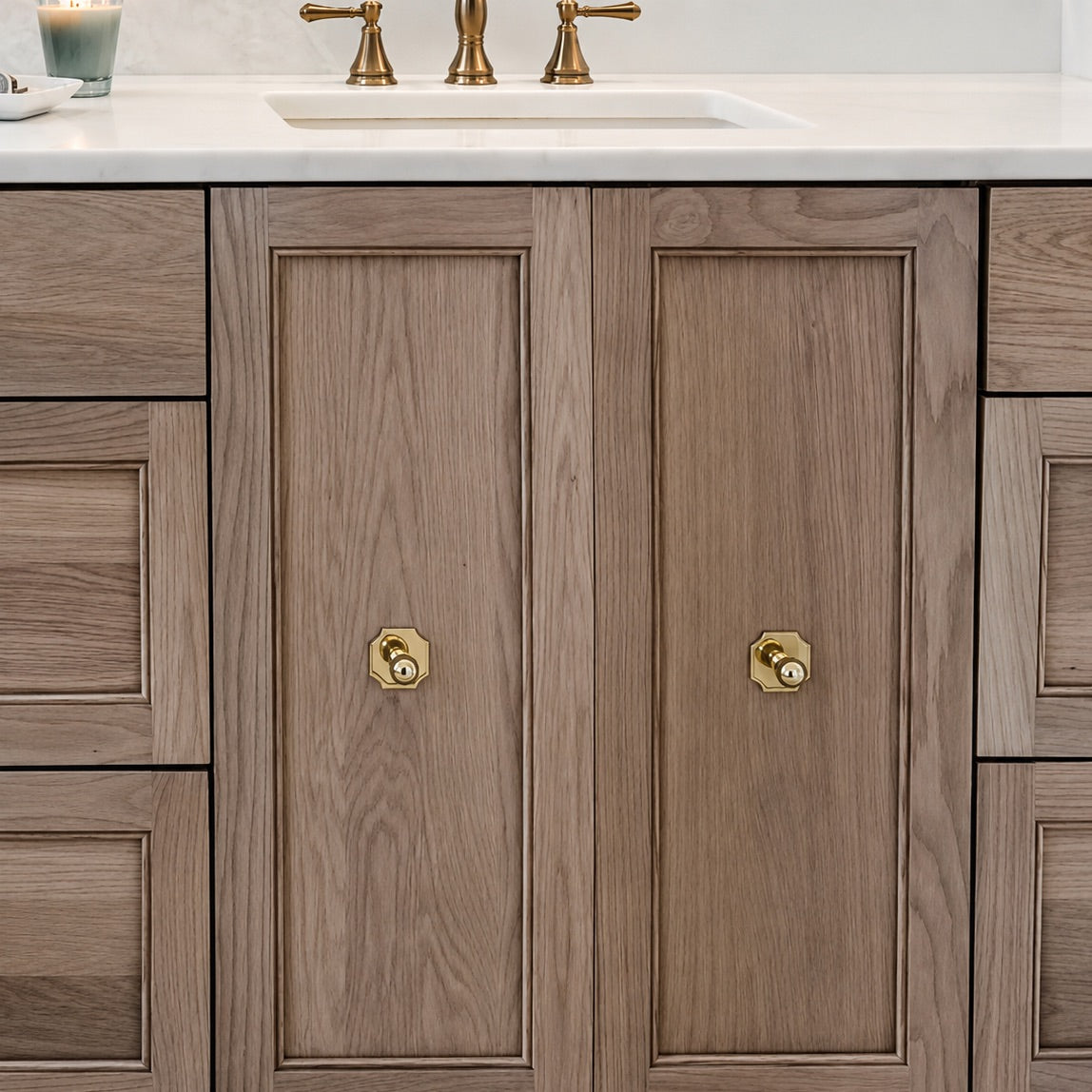 Bossard Backplate - Polished Brass