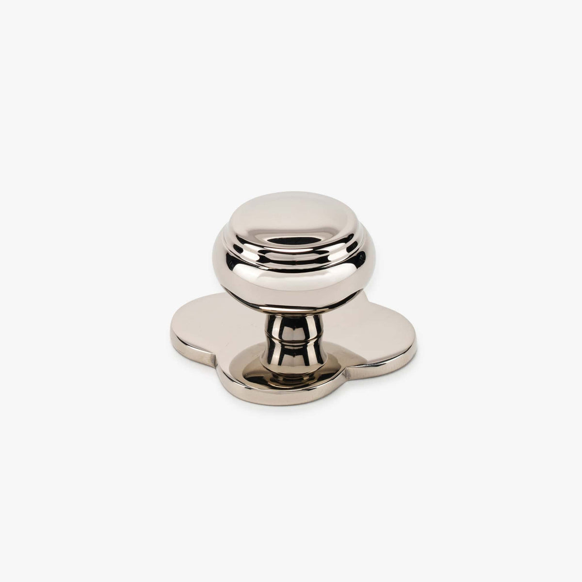 Roanoke 1.25" Knob w/ Jones 1.90" Backplate
