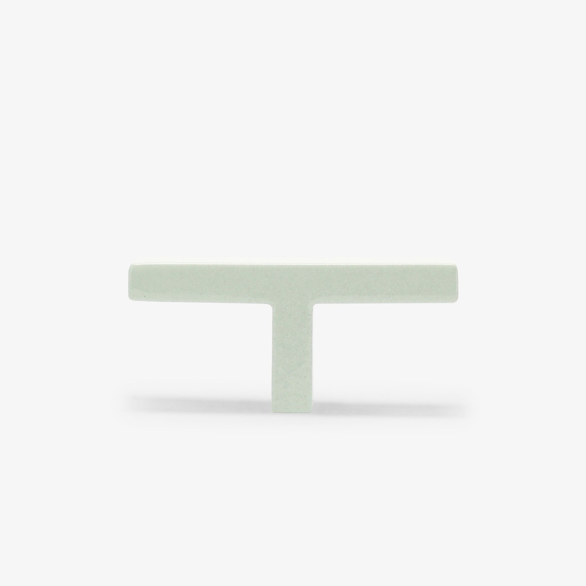 New Castle 2.50" T Pull - Benjamin Moore#Color_Mint Chocolate Chip