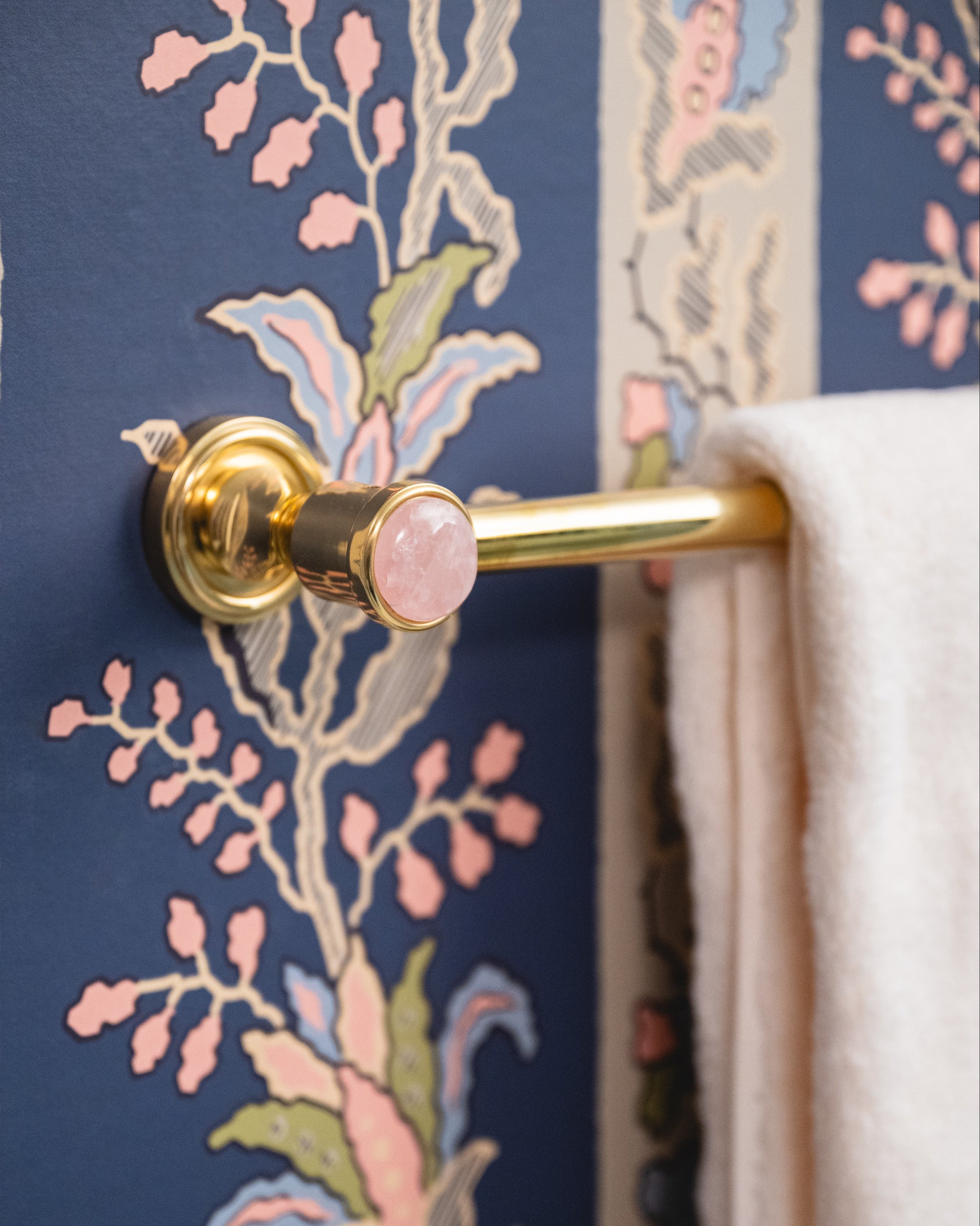 Brass Bathroom Hardware: Timeless Luxury & Modern Style