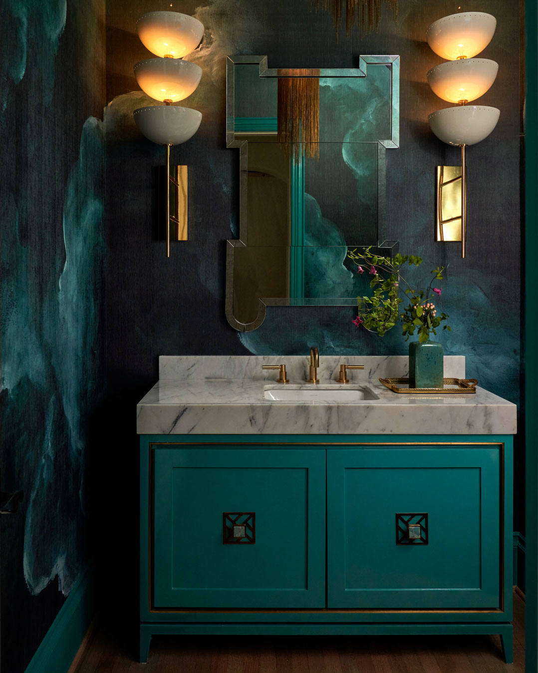 2026 Bathroom Design Trends: Luxury Hardware & Fixtures