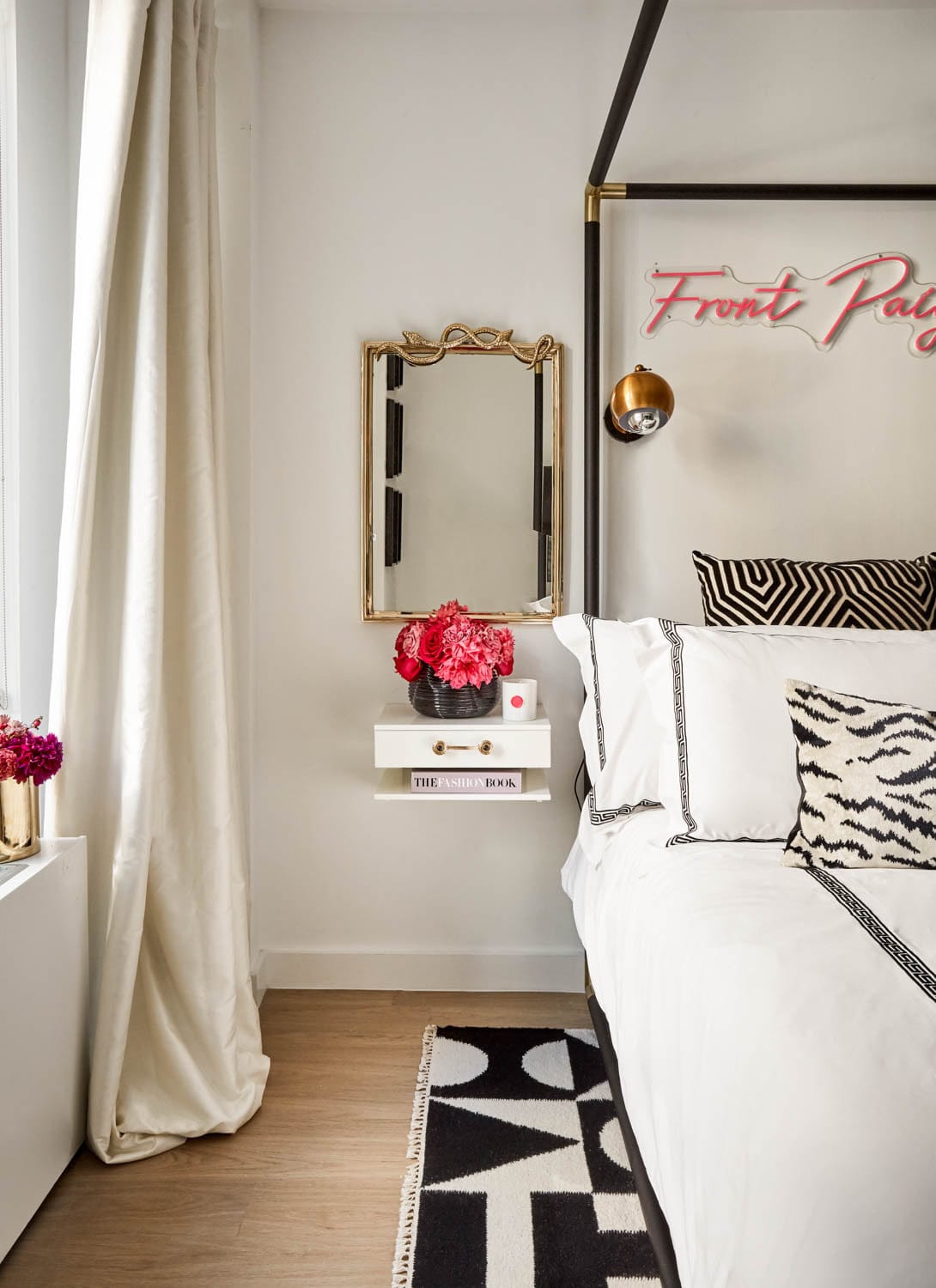 Hollis used the Aztec bar pulls on the bedside tables
