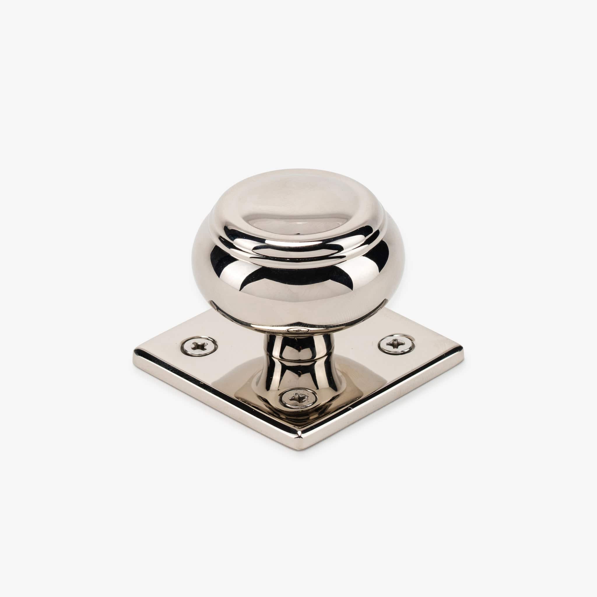 Roanoke 1.75" Knob w/ Crewe 2" Backplate