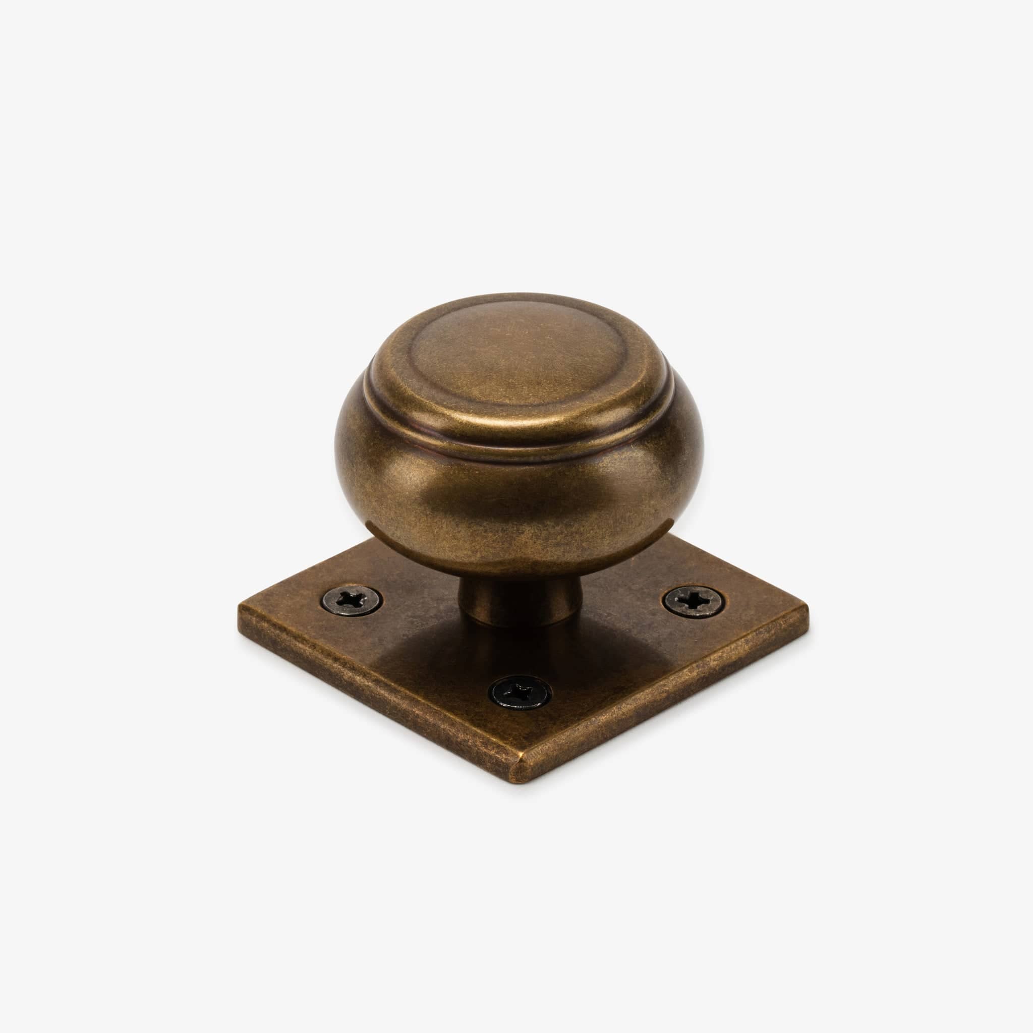 Roanoke 1.75" Knob w/ Crewe 2" Backplate
