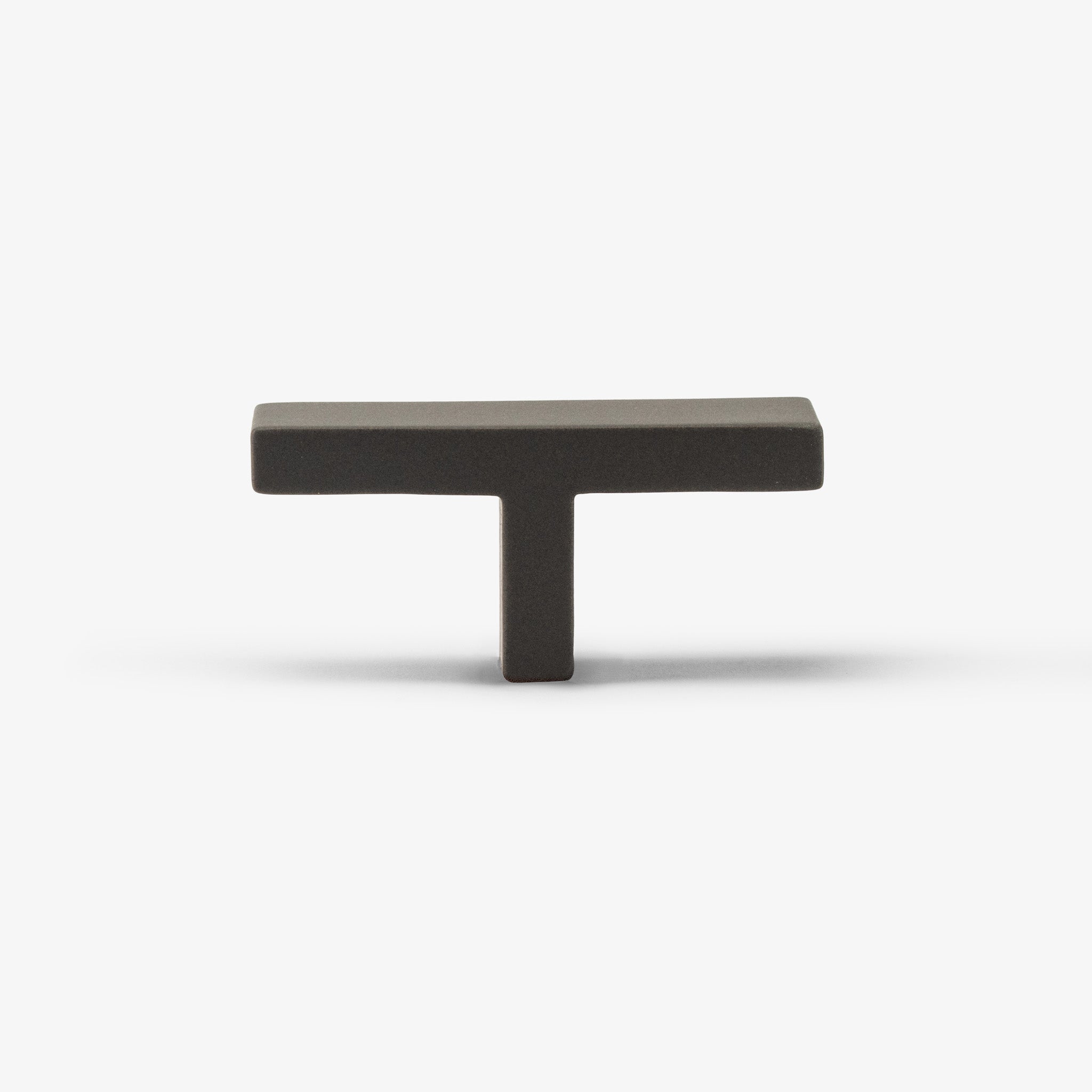 New Castle 2.50" T Pull - Benjamin Moore Color of the Year