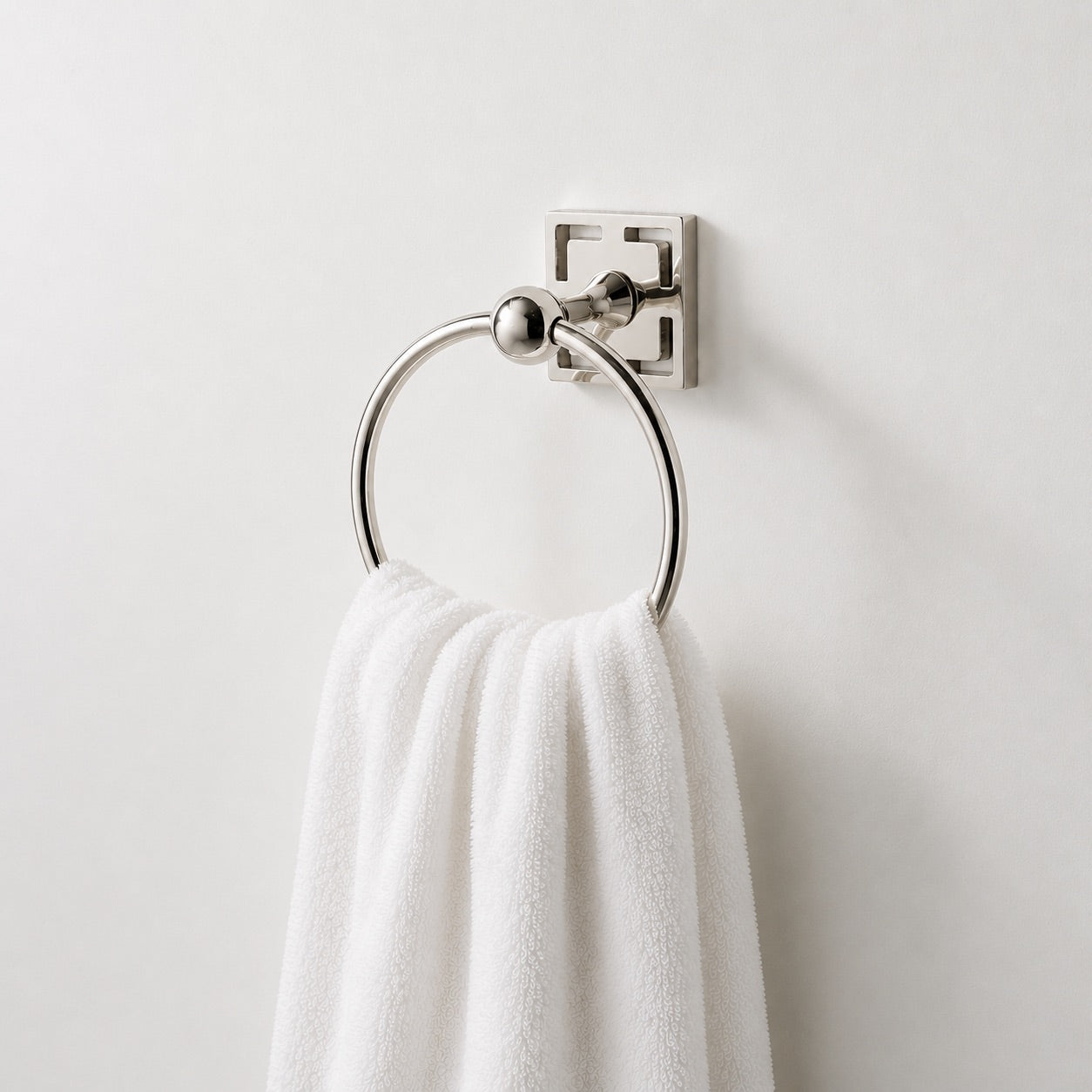 Benson 7" Brass Towel Ring - Polished Nickel
