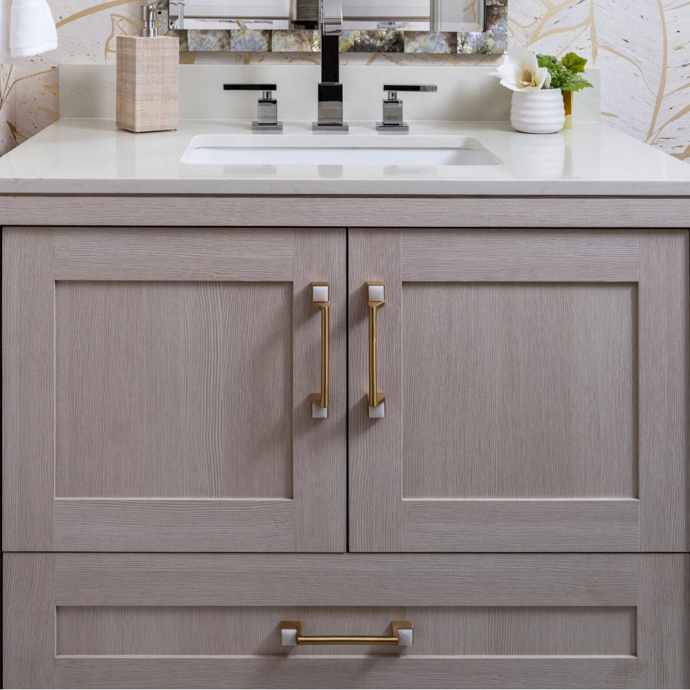 Porter Custom Bar Pull (6" c-c) - Satin Brass Matte#Gemstone_White Quartz
