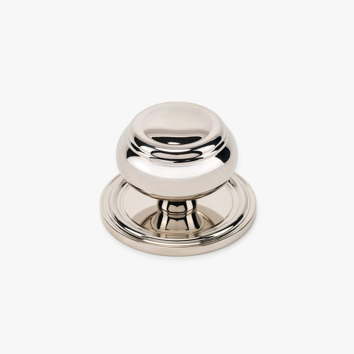 Roanoke 1.25" Knob w/ Roanoke 1.60" Backplate