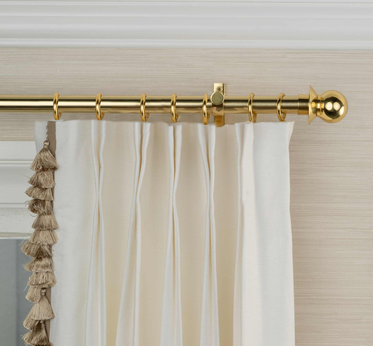 Blair Finial Set – Polished Brass