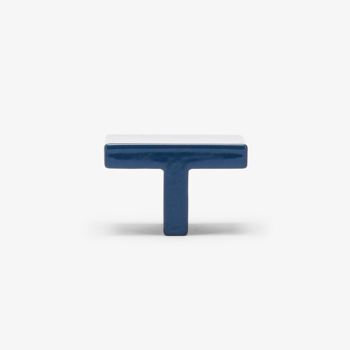 New Castle 1.75" Knob - Benjamin Moore#Color_Newburyport Blue