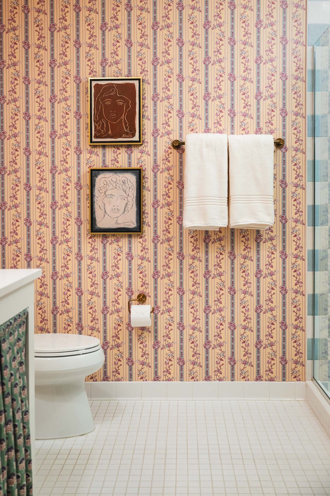 Amelia Towel Bar and Tissue Holder