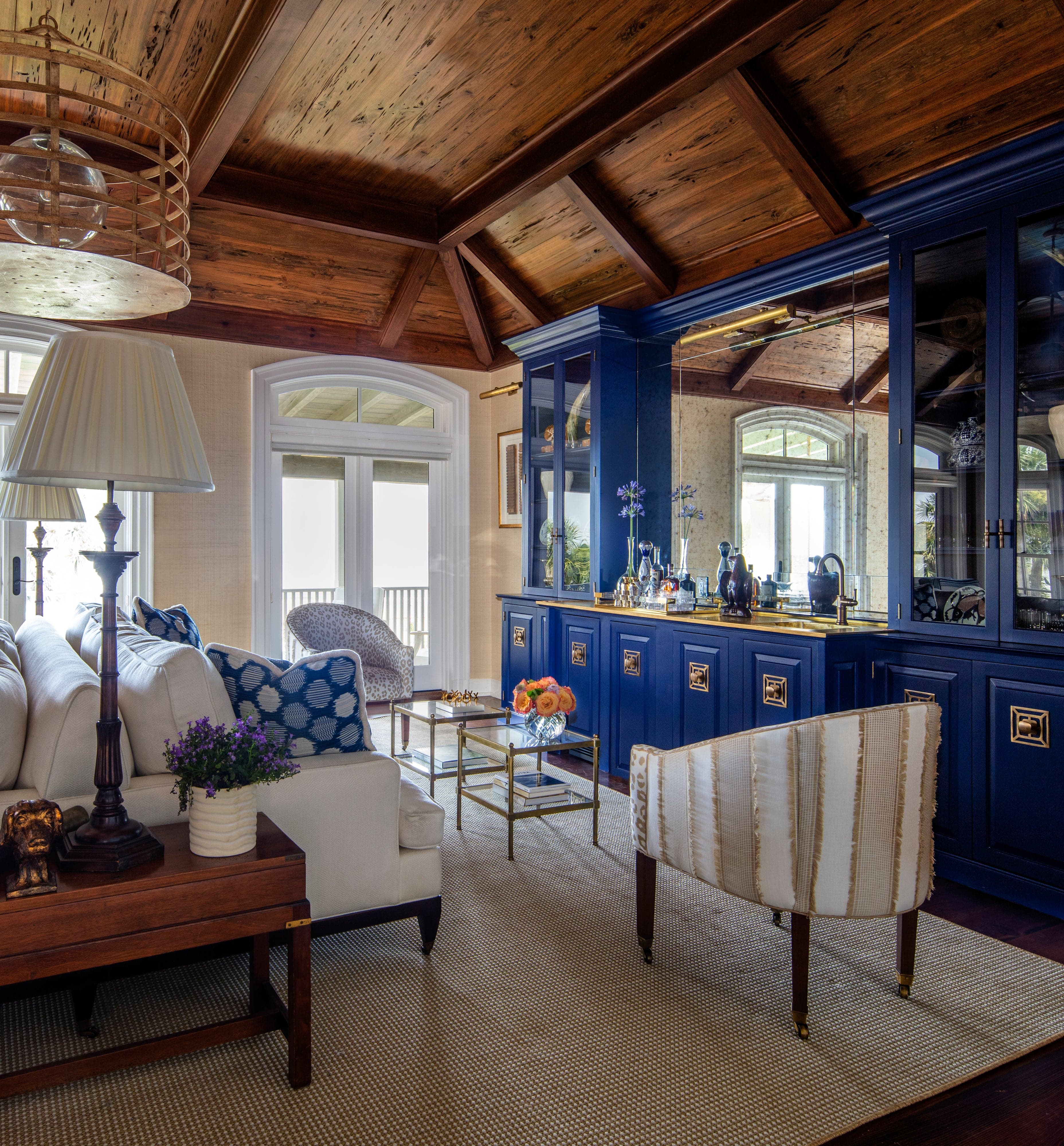Living Room Bar