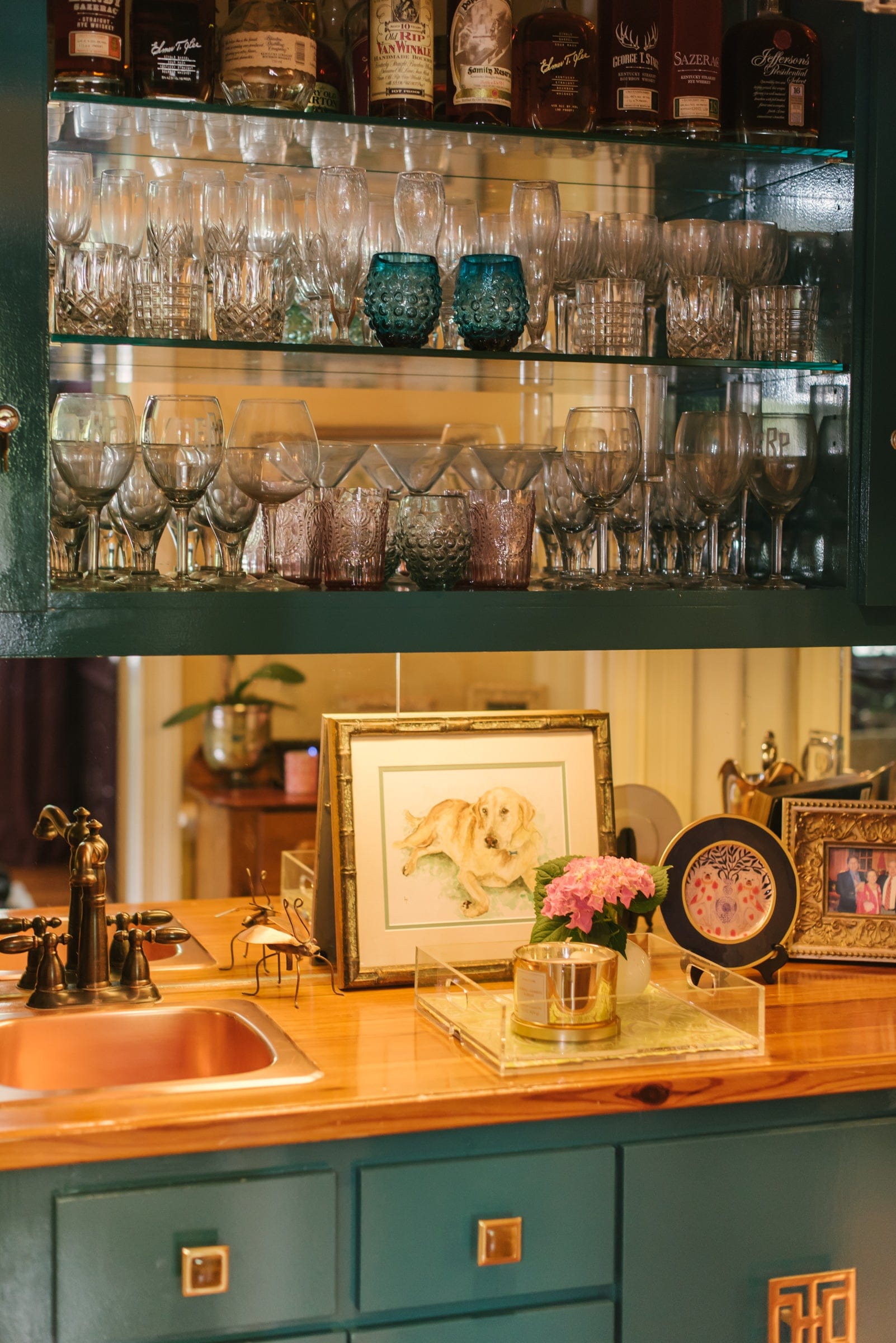 Interior by Grey Joyner Interiors. Photography by Ashley Roberts