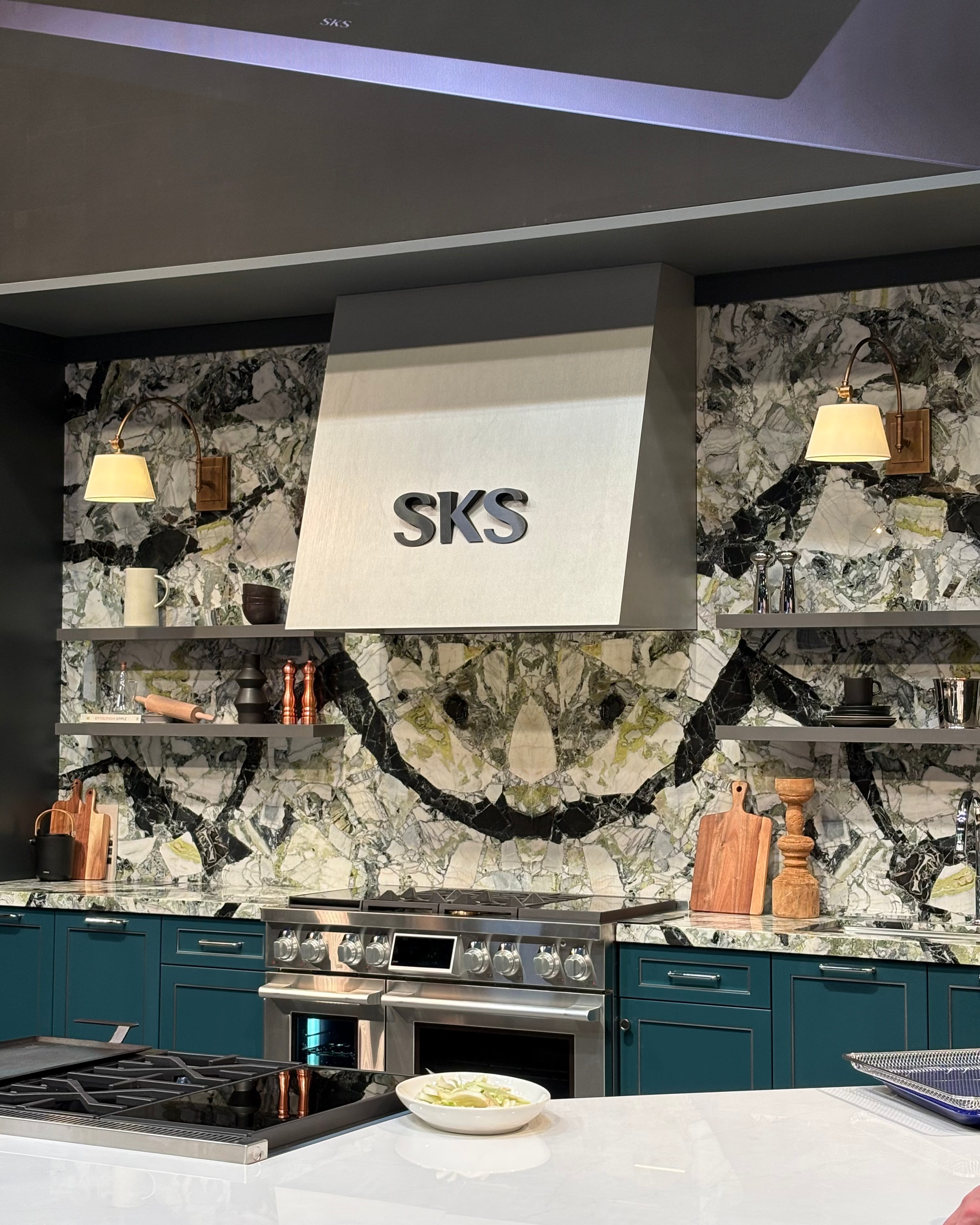 SKN Cabinet's booth