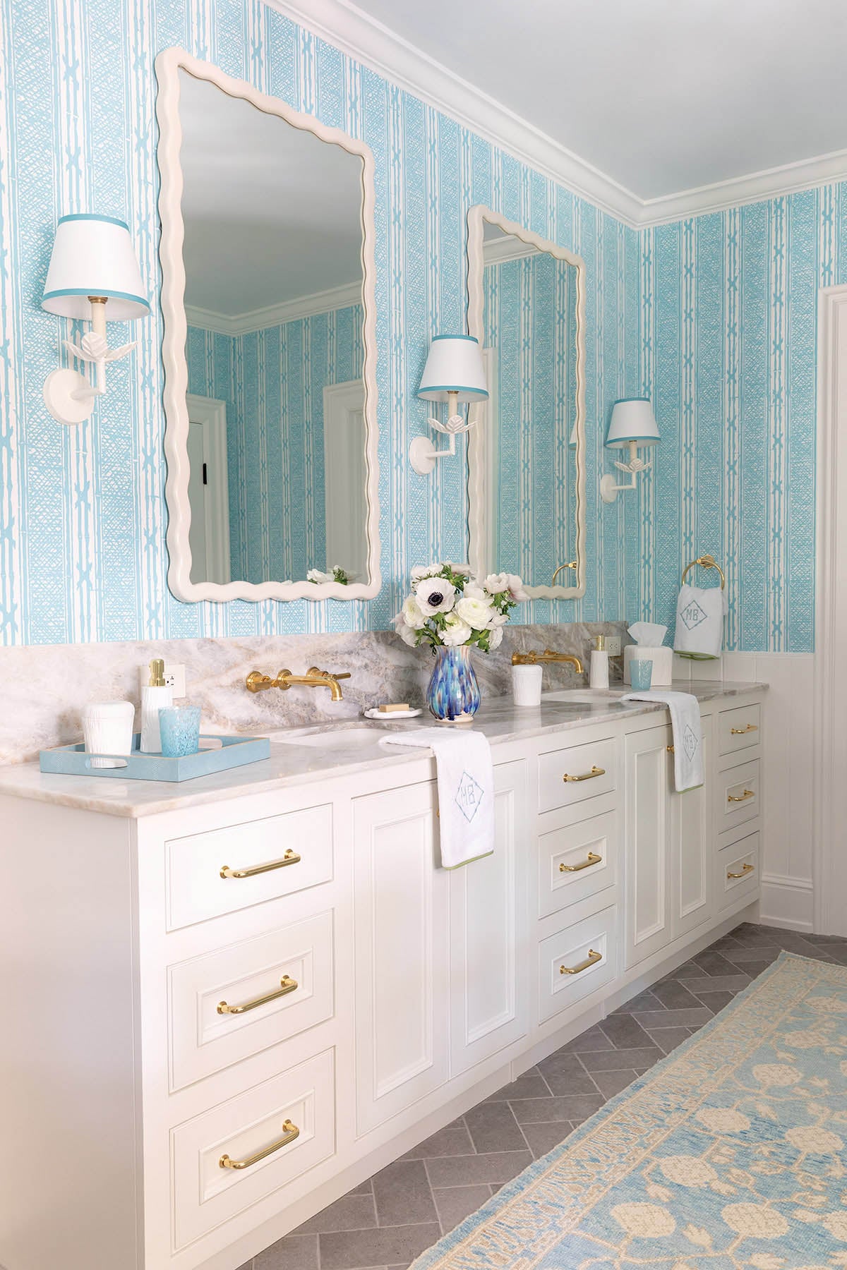 Bedroom & Bath