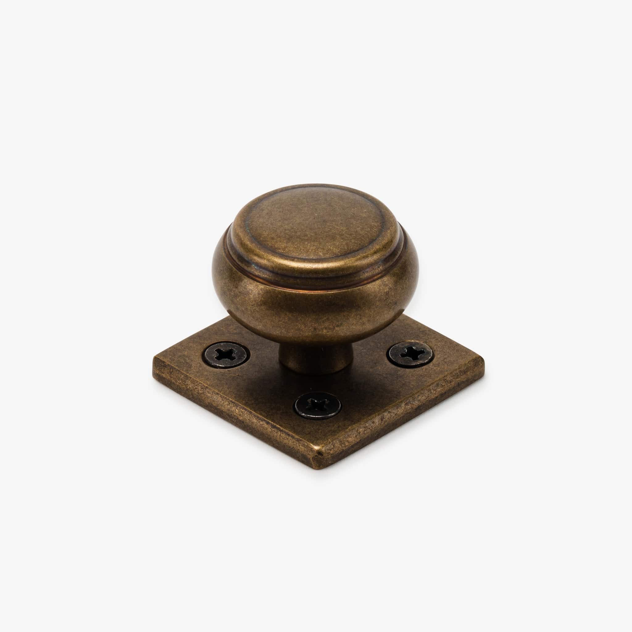 Modern Matter Roanoke 1.25" Knob w/ Crewe 1.6" Backplate Bundled Set