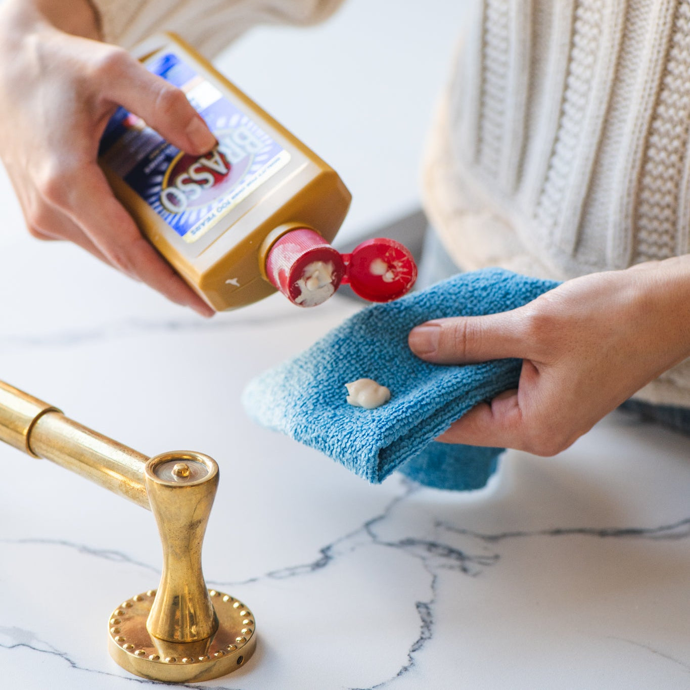 cleaning-brass-hardware