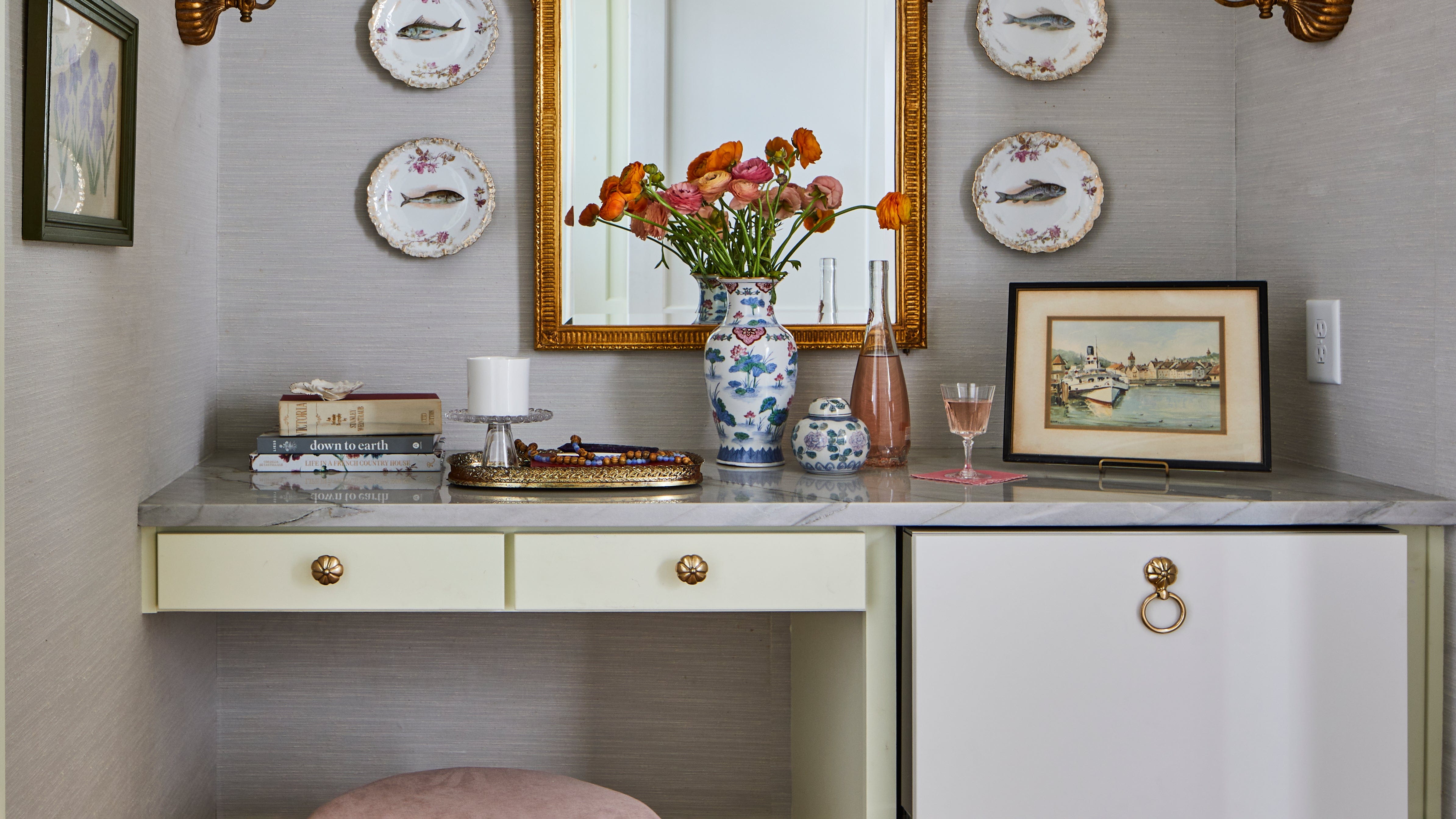 The Poppy Solid Brass Knob and Poppy Ring Pull by Charlotte Lucas. Interior by Charlotte Lucas for 2022 Southern Living Idea House. Photography by Laurey Glenn. Image courtesy of Southern Living.