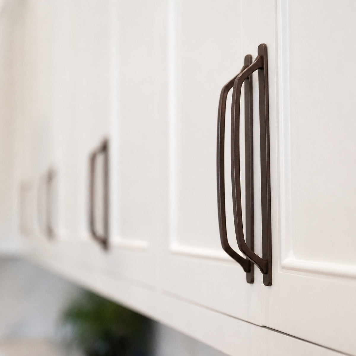 Monterey Bar Pull with Backplate - Dark Bronze