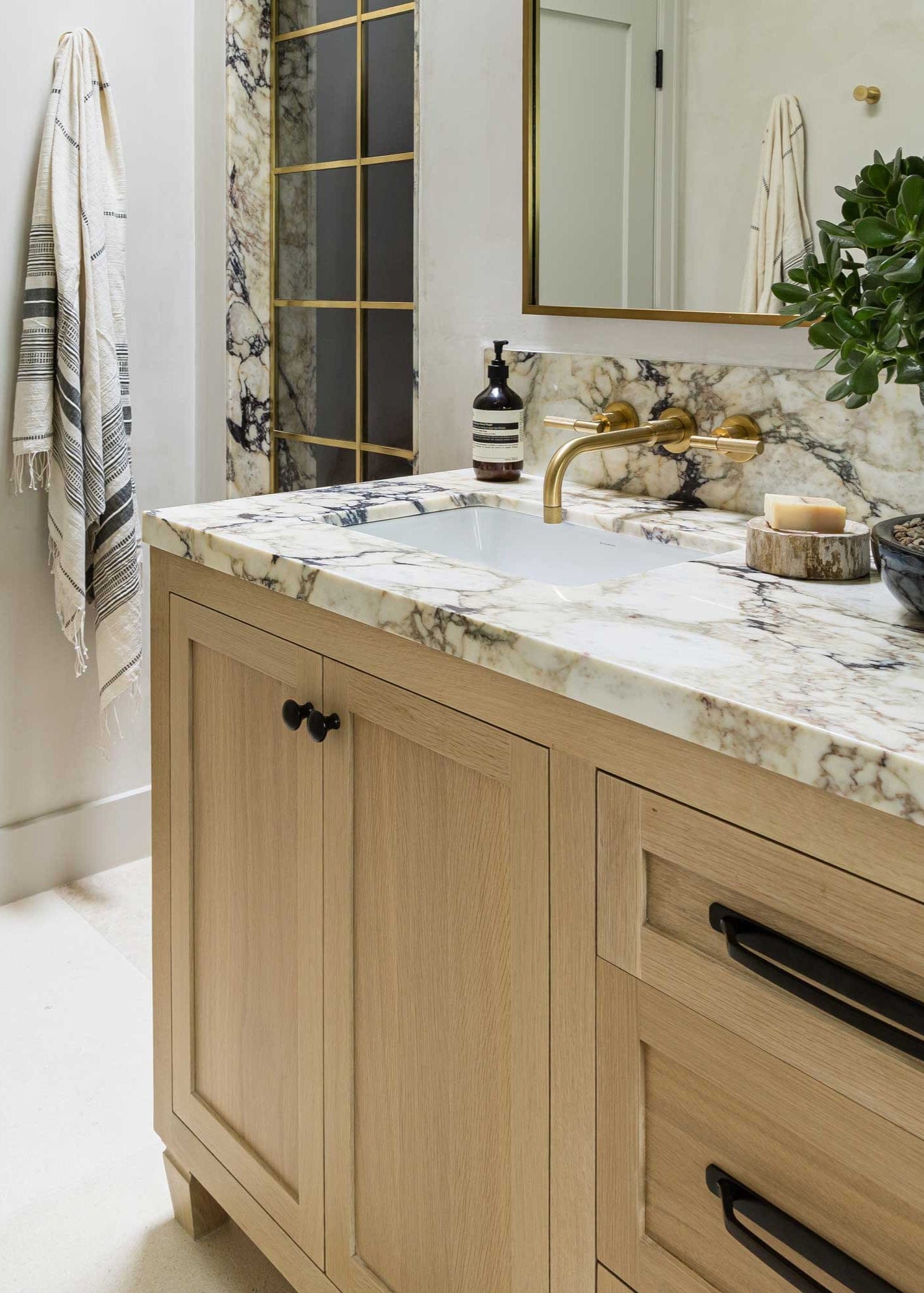 lacquered-finishes