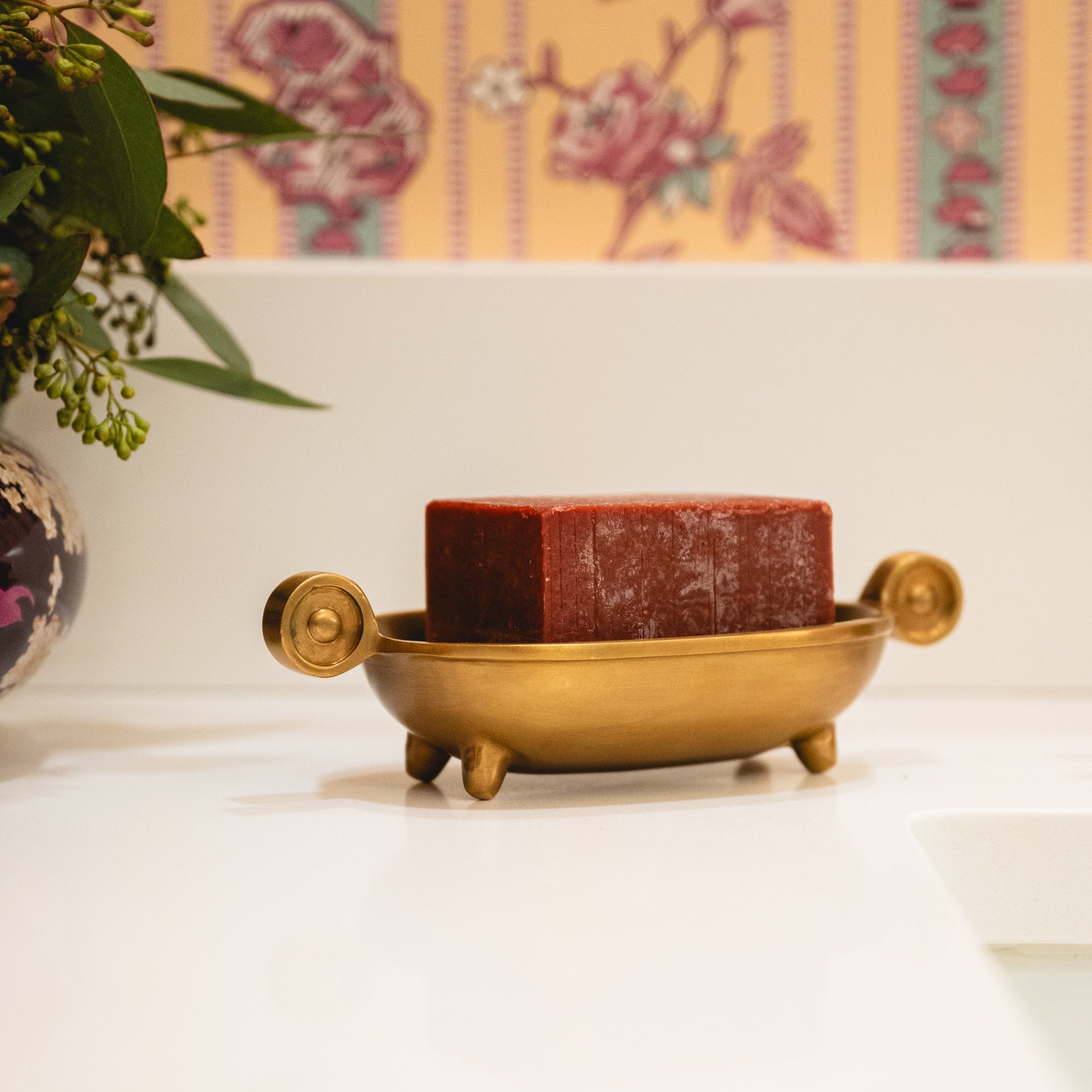 bathroom-accessories