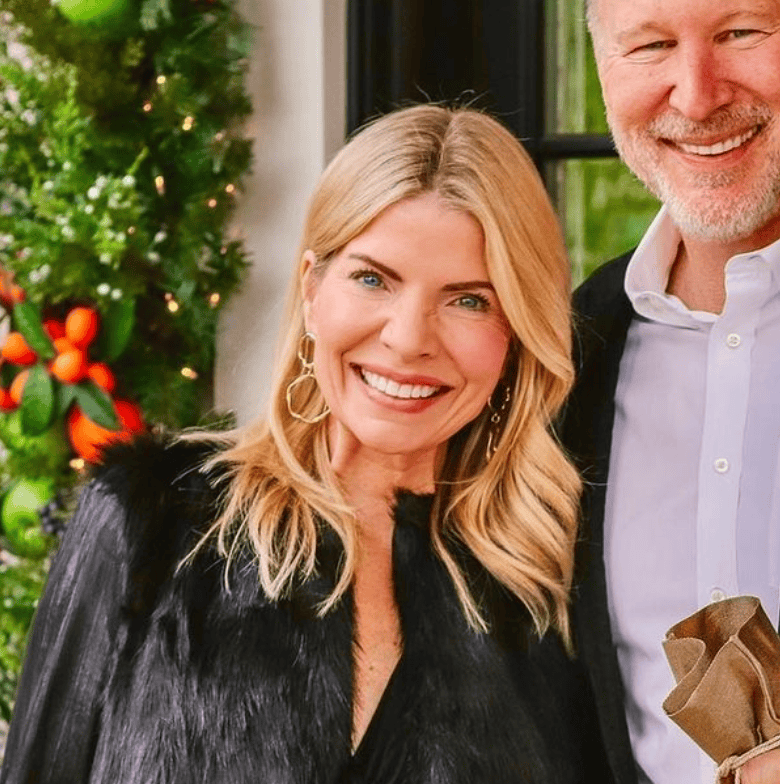 Decking the Halls with Kristy Wicks