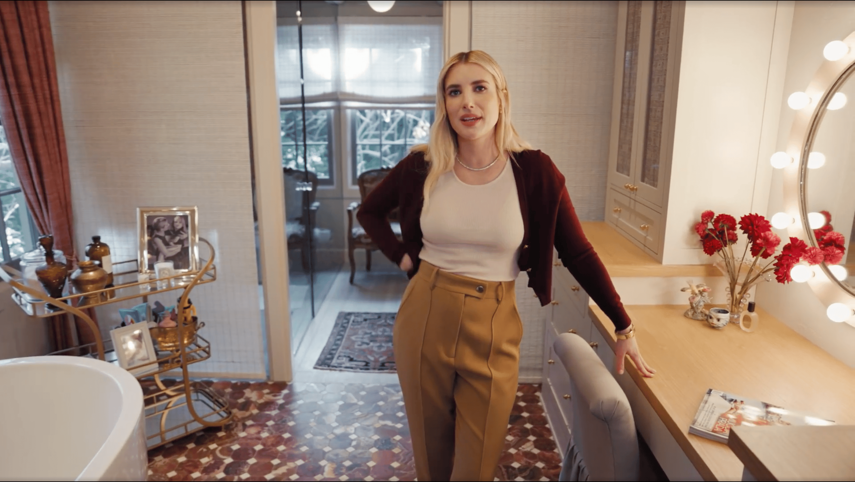 "We are in my bathroom/ my office/ my favorite place in the world", Roberts says about the primary bathroom designed by Pierce & Ward. The design duo used the Florence 1" Solid Brass Knob in Unlacquered Brass from the Pierce & Ward for Modern Matter hardware collection.