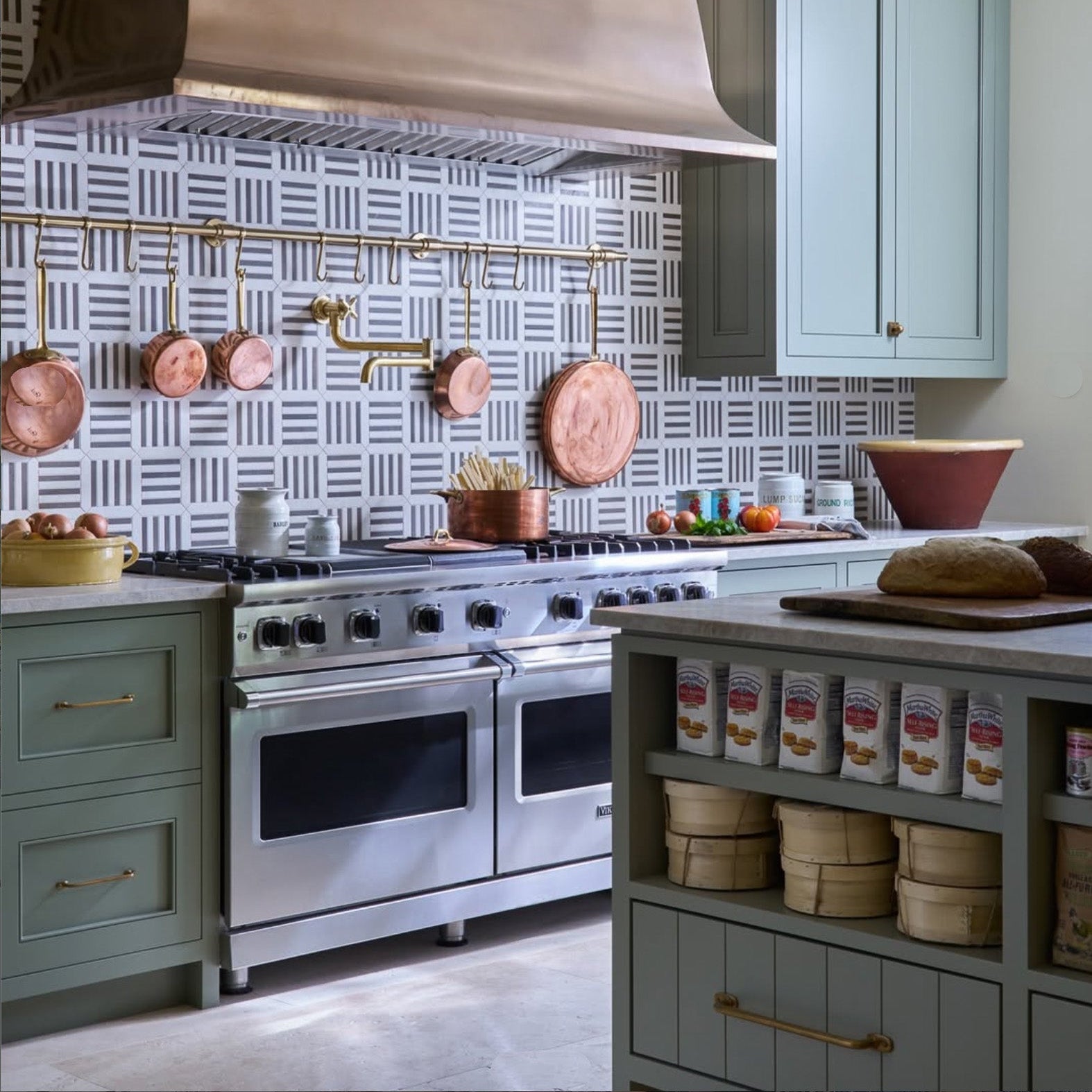 Brass Kitchen Hardware: Finishes, Styles & Everything You Need to Know