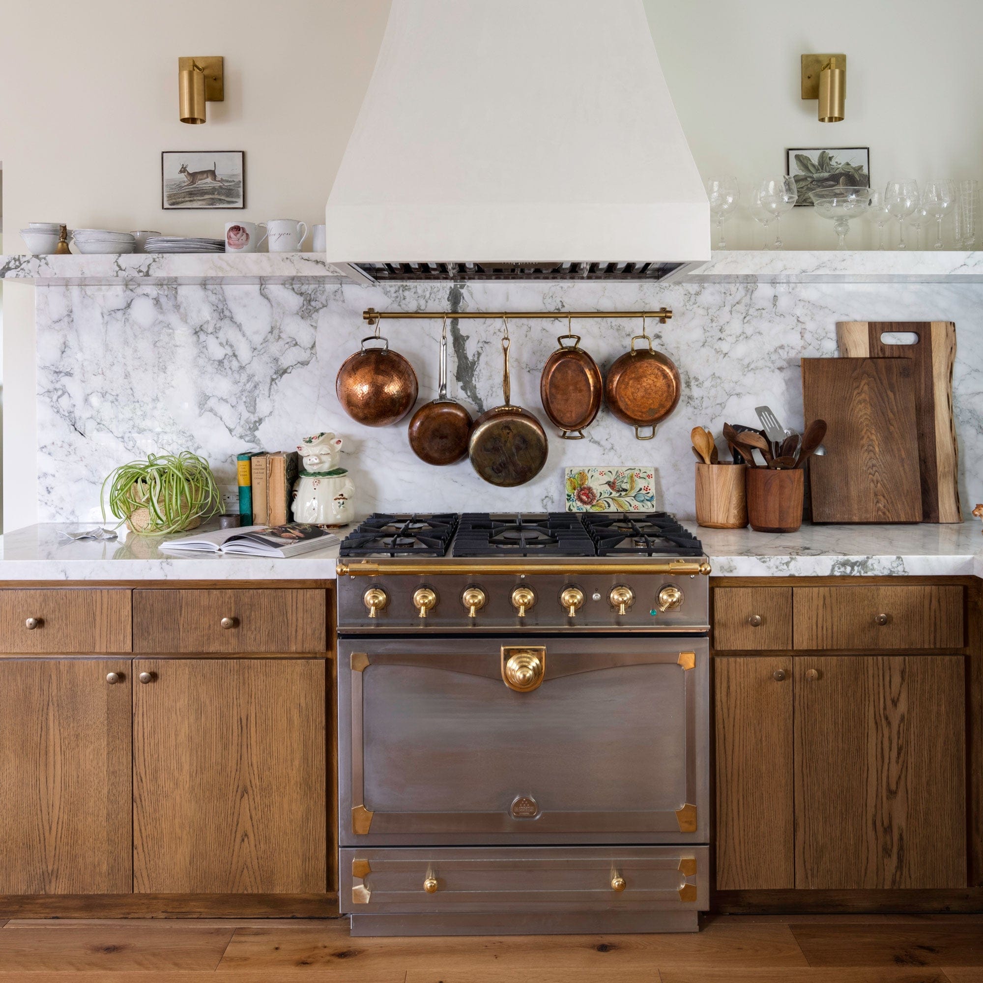A Beach Bungalow with a Splash of French Charm