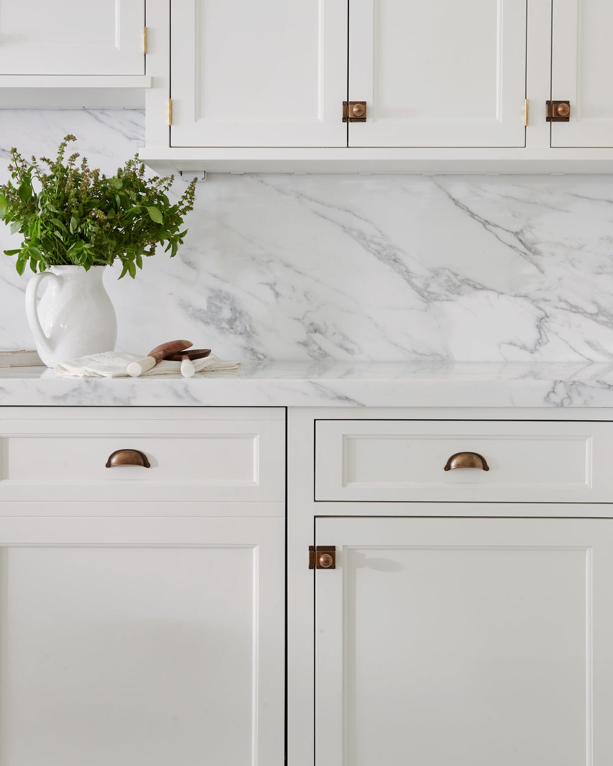Interior by Mark D. Sikes. Photography by Amy Neunsinger