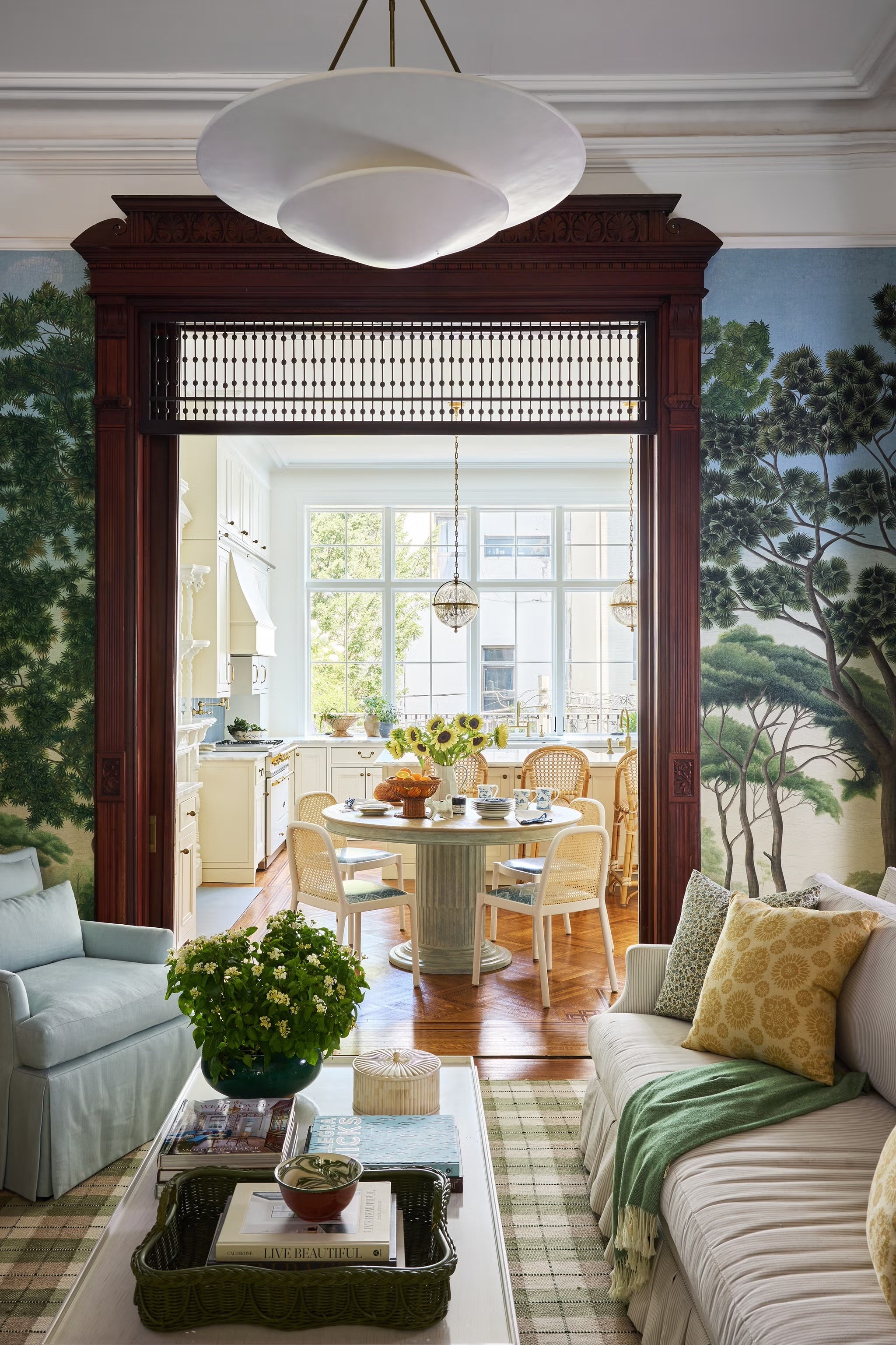 house-beautiful-jan-2025