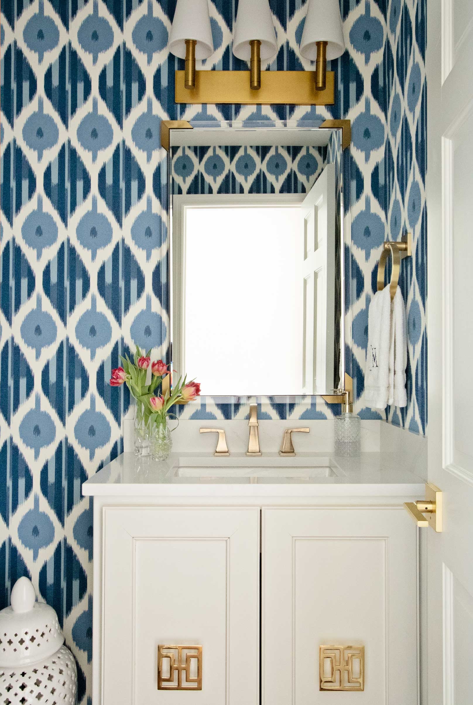 bathroom-hardware-guide