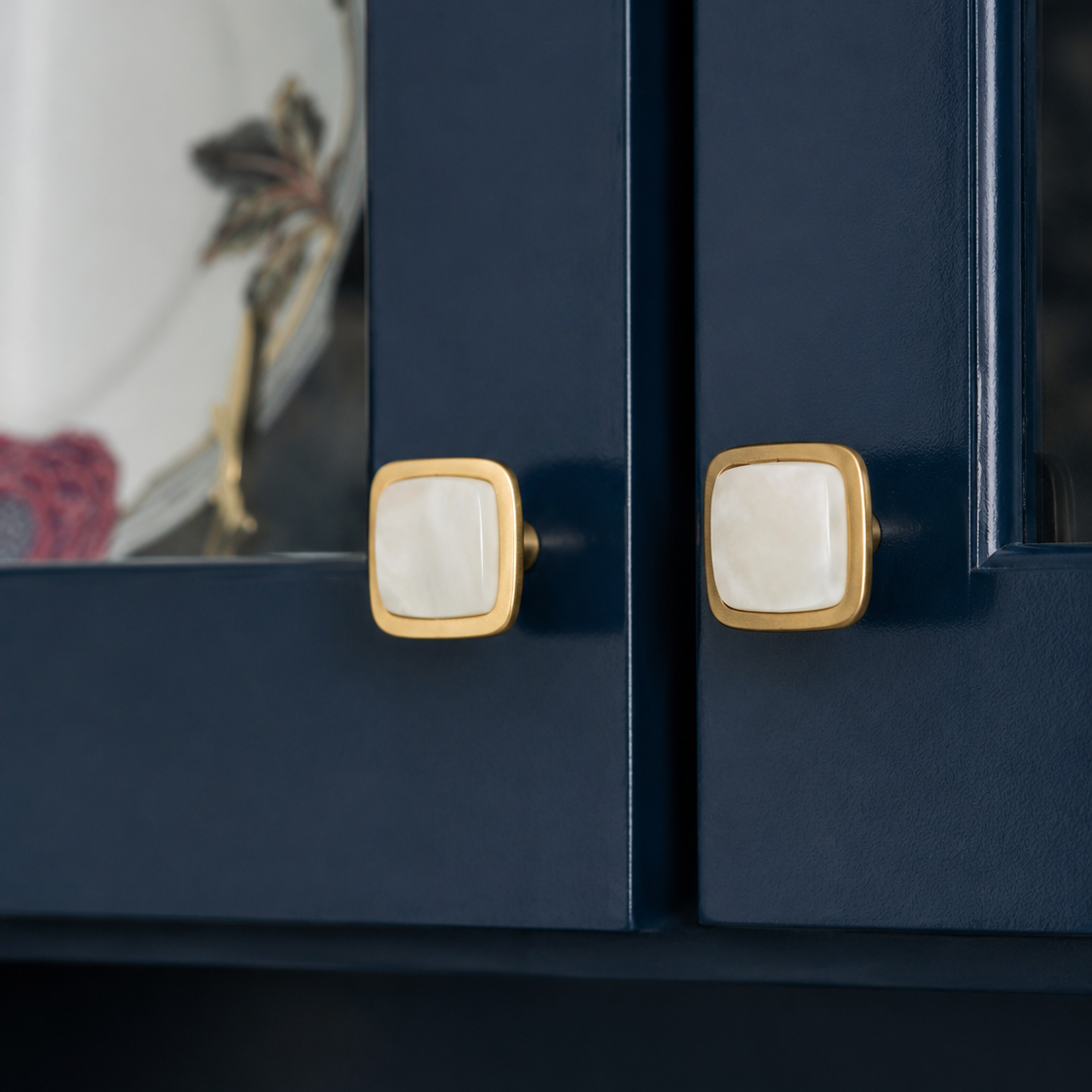 Benson 1.25" Custom Knob - Polished Brass