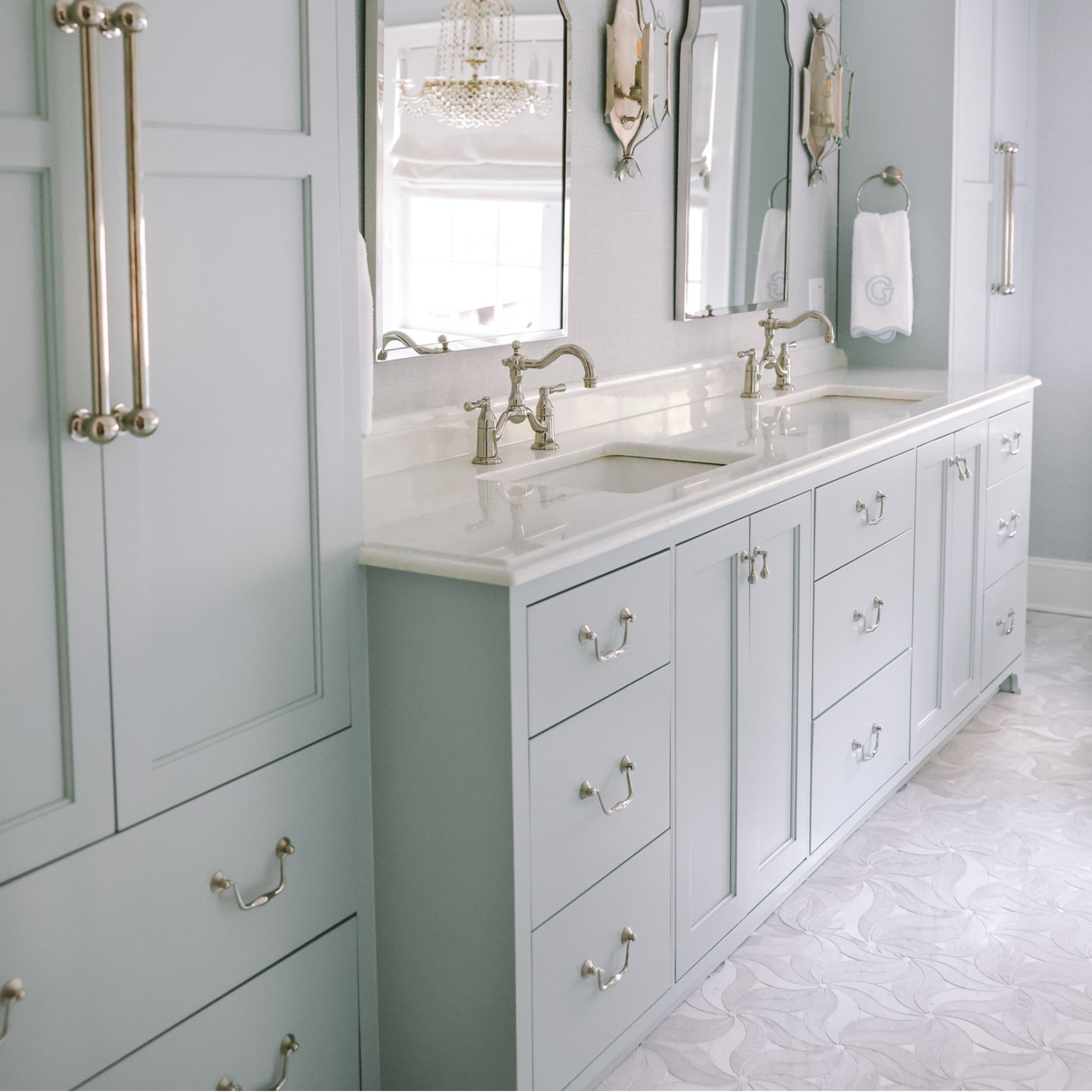 cabinet-pull-guide